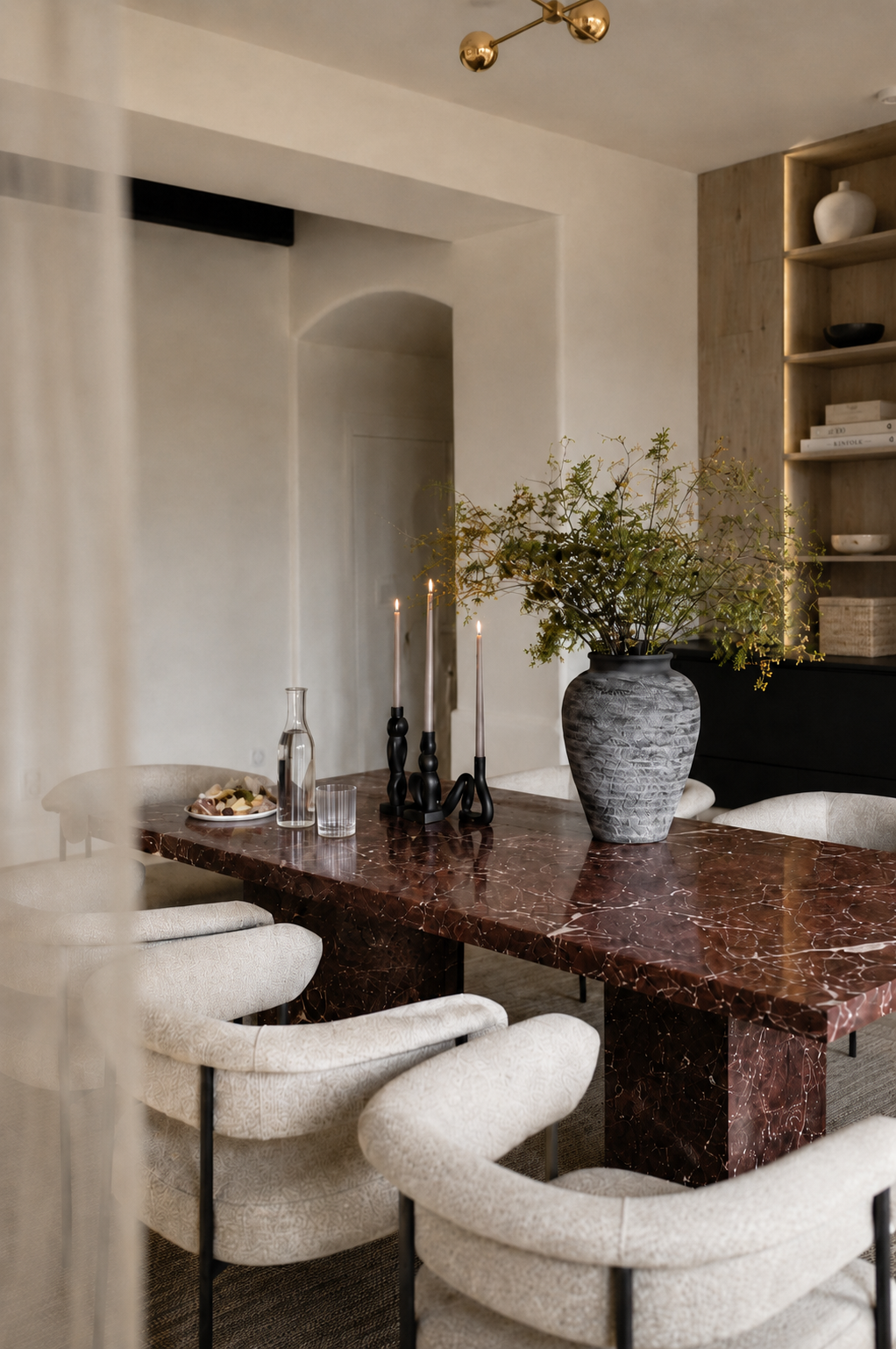 Levanto Dining table