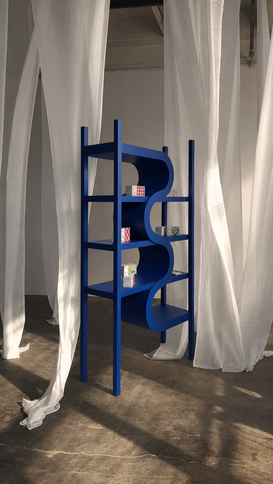 Falls I Shelving Unit -Display unit-