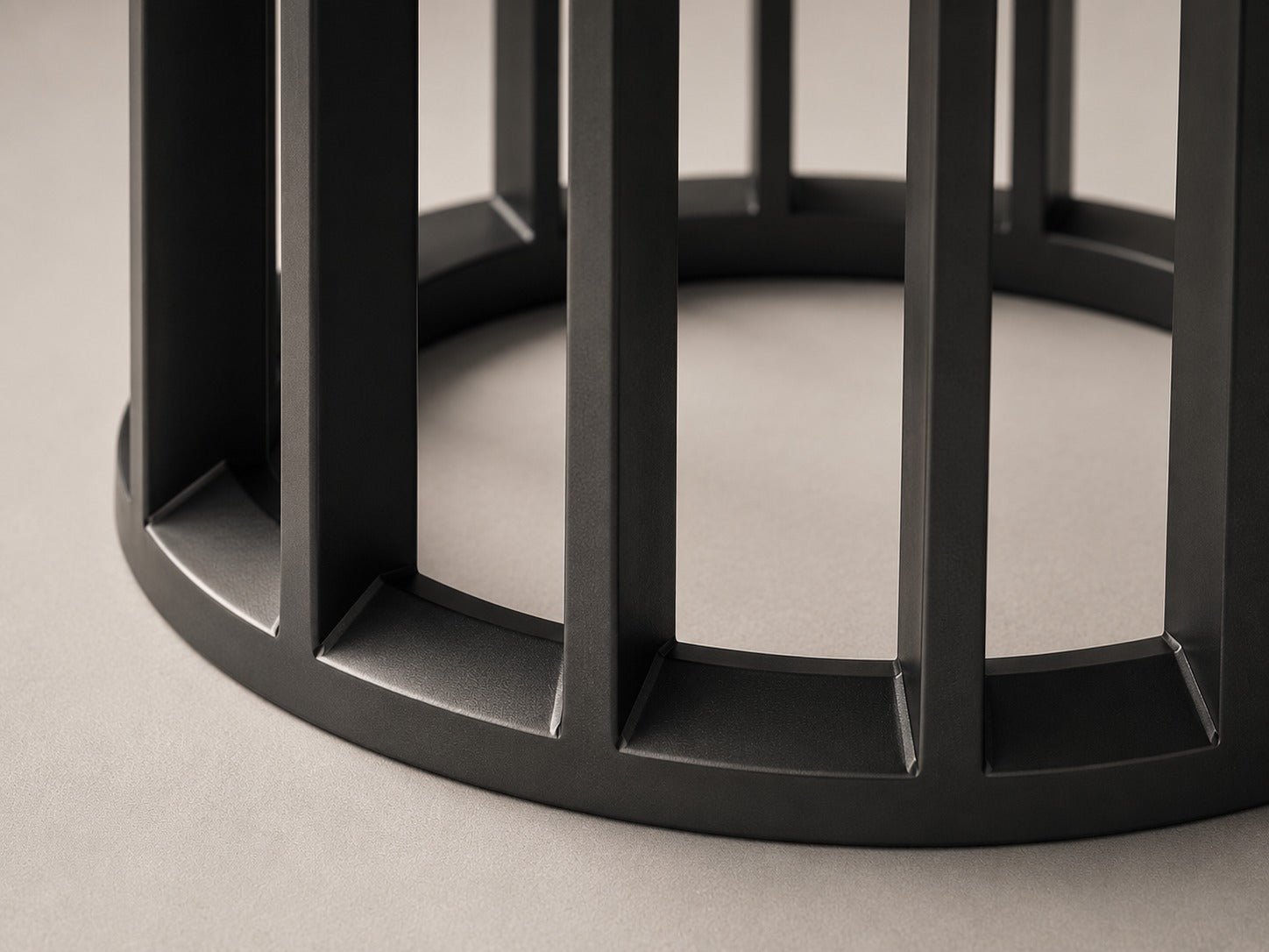 The Half Moon Side Table -side table-