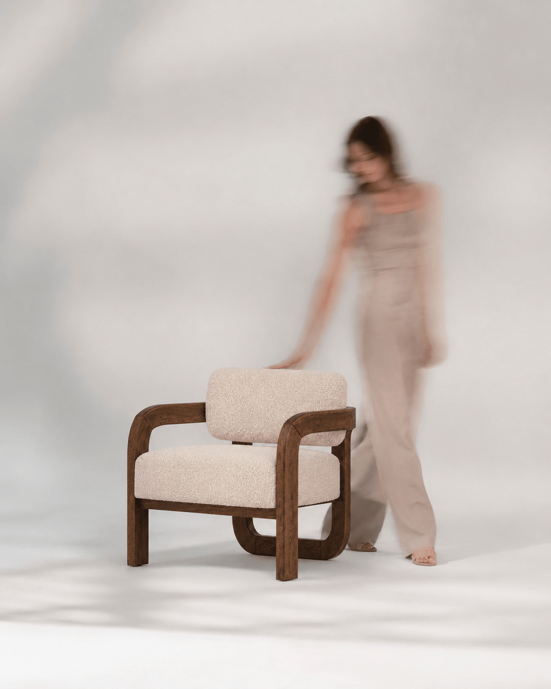 U Chair -Chair-
